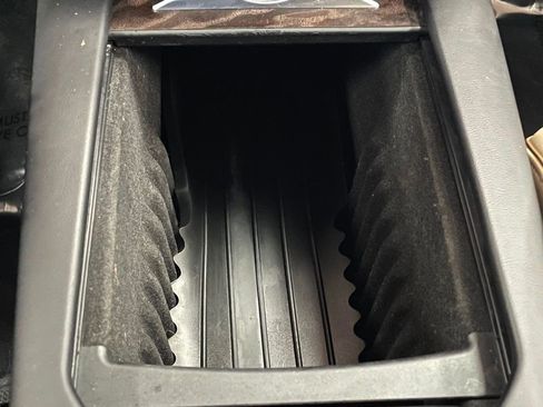 Used 2016 Tesla Model X 90D image 38