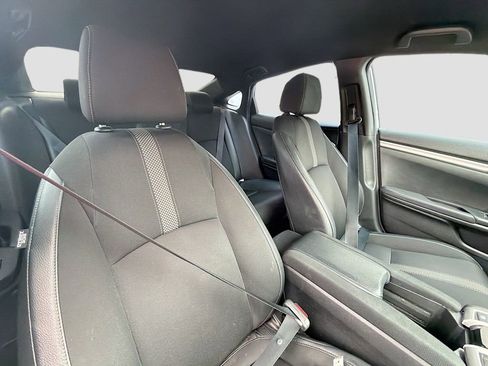 Used 2019 Honda Civic Sport image 25