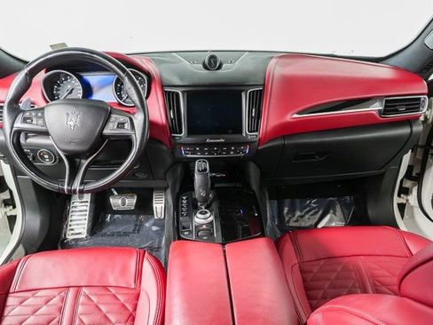 Used 2019 Maserati Levante S GranSport AWD/4WD image 19