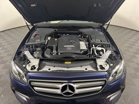 Used 2018 Mercedes-Benz E 300 image 20