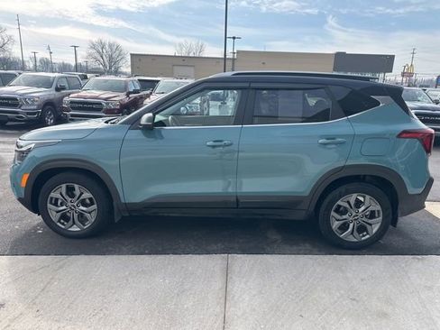 Used 2024 Kia Seltos S image 7