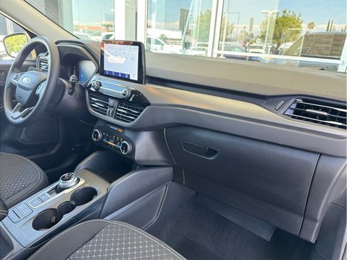 Used 2025 Ford Escape Active FWD image 21