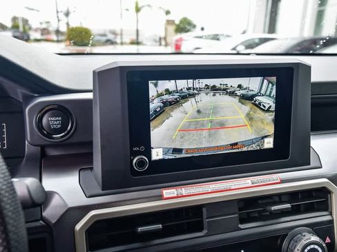 Certified 2025 Toyota Tacoma SR5 image 27