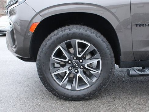 Used 2021 Chevrolet Tahoe Z71 image 36