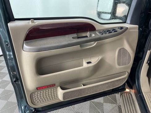 Used 2004 Ford Excursion Eddie Bauer image 10