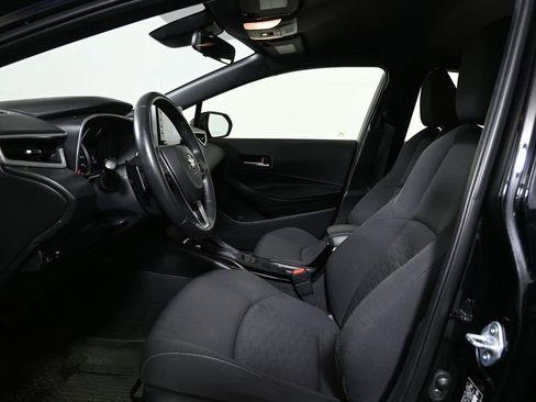 Used 2021 Toyota Corolla SE image 3