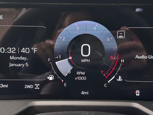 New 2026 GMC Acadia Elevation w/ Elevation Premium Package AWD/4WD image 34