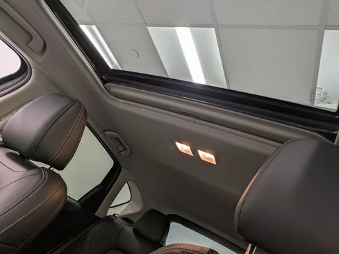 Certified 2025 MAZDA CX-5 AWD 2.5 S w/ Preferred Package image 21