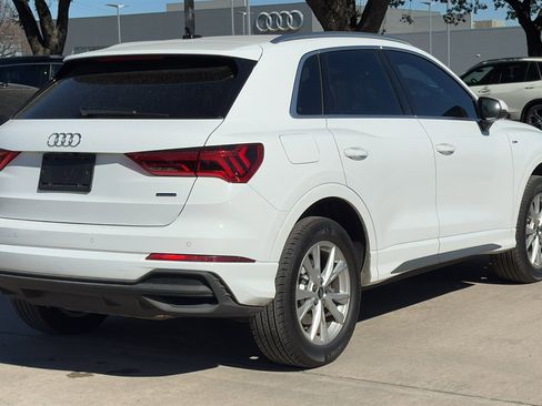 Certified 2025 Audi Q3 2.0T Premium image 7
