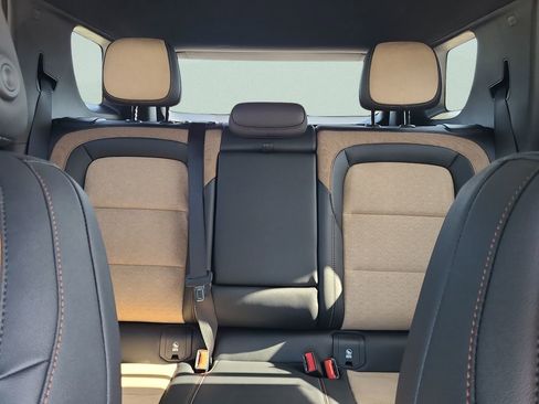 New 2026 Chevrolet Equinox ACTIV w/ Convenience Package III FWD image 10