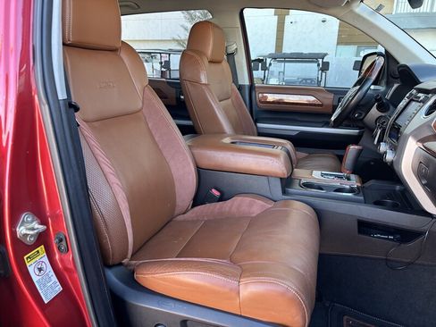 Used 2014 Toyota Tundra 1794 Edition image 32