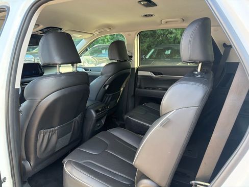 Used 2025 Hyundai Palisade SEL AWD/4WD image 6