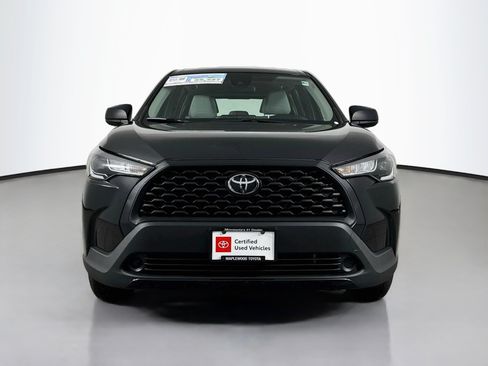 Certified 2022 Toyota Corolla Cross L AWD/4WD image 2