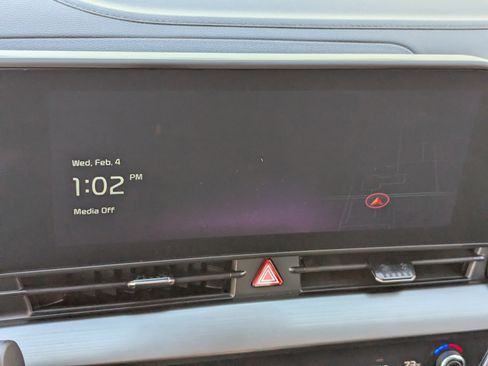 Certified 2025 Kia Sportage EX w/ Premium Package image 24