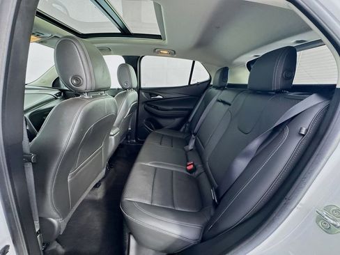 Used 2023 Buick Encore GX Essence w/ Experience Buick Package image 23