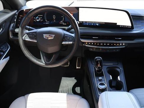 Used 2024 Cadillac XT4 Sport AWD/4WD image 25