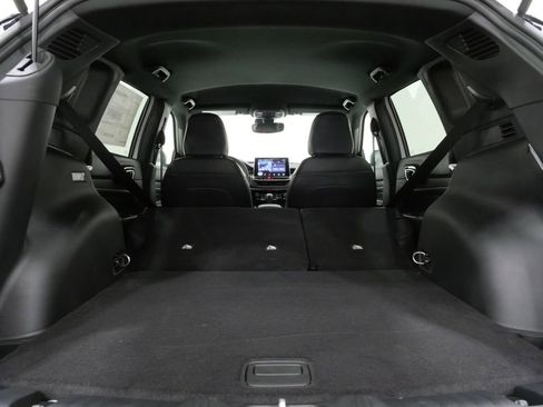 New 2026 Jeep Compass Latitude image 25