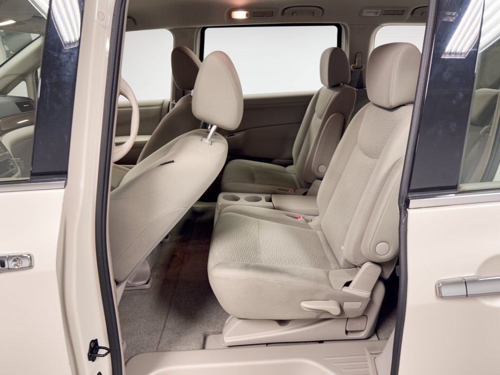 Used 2015 Nissan Quest S w/ Value Cargo Package FWD image 25