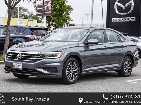 Used 2019 Volkswagen Jetta SEL FWD image 3