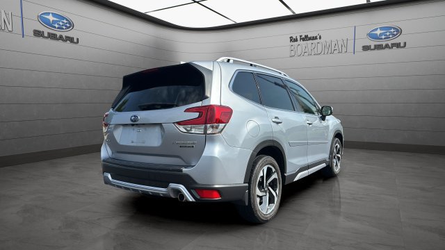 Used 2023 Subaru Forester Touring w/ Popular Package #2 AWD/4WD image 5