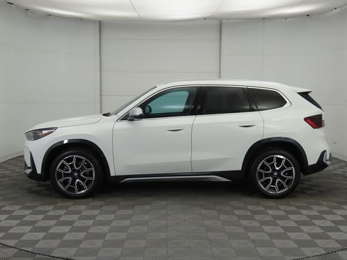 Certified 2024 BMW X1 xDrive28i w/ Convenience Package image 8