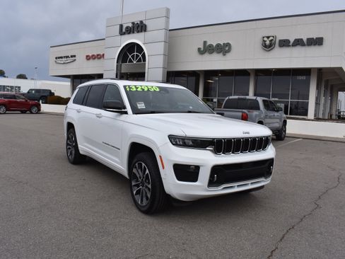 Used 2021 Jeep Grand Cherokee L Overland w/ Luxury Tech Group IV image 1