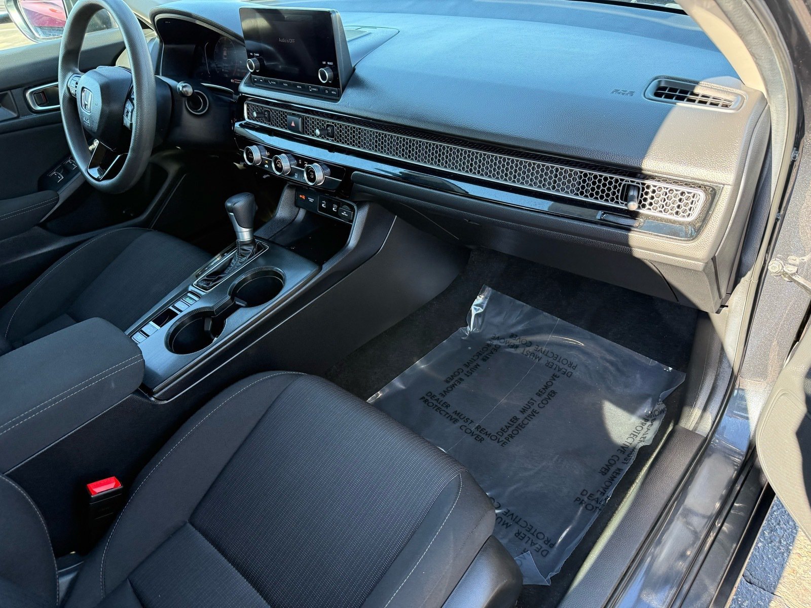 Used 2025 Honda Civic LX image 30