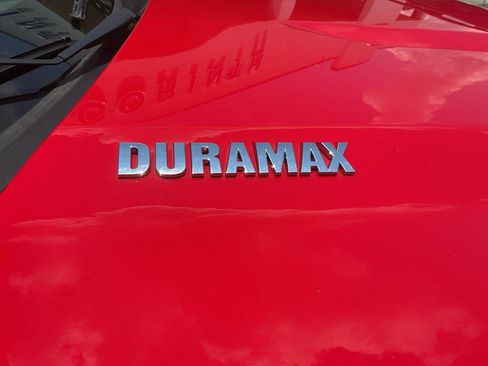 Used 2023 Chevrolet Silverado 1500 RST image 7