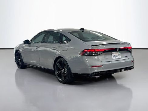 Used 2024 Honda Accord Sport image 5