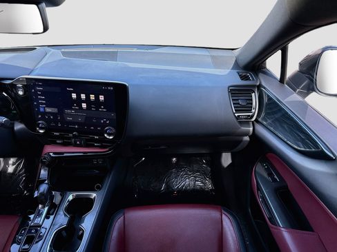 Used 2023 Lexus NX 350h AWD image 18