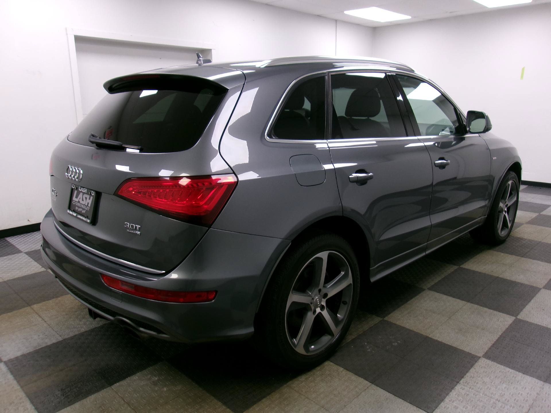 Used 2017 Audi Q5 3.0T Premium Plus w/ Technology Package AWD/4WD image 6