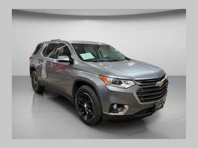 Used 2018 Chevrolet Traverse LT