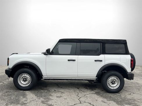 New 2025 Ford Bronco Base image 20