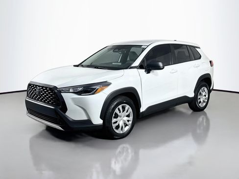 Used 2023 Toyota Corolla Cross L FWD image 4