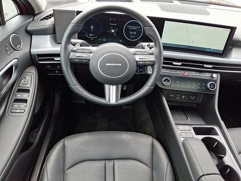 Certified 2025 Hyundai Sonata Limited FWD image 11