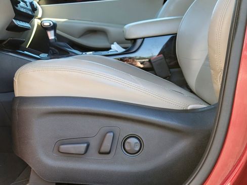 Used 2019 Kia Sorento EX image 25