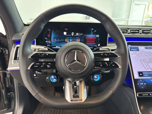 Used 2025 Mercedes-Benz S 63 AMG S image 20