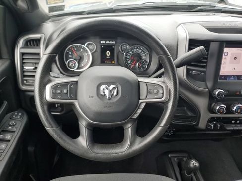 Used 2024 RAM 3500 Tradesman w/ Chrome Appearance Group AWD/4WD image 17