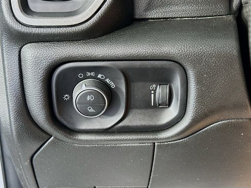 Used 2025 RAM 3500 Tradesman AWD/4WD image 10