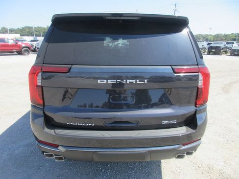 New 2026 GMC Yukon XL Denali Ultimate AWD/4WD image 5