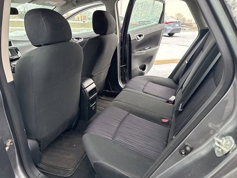 Used 2019 Nissan Sentra SV image 11