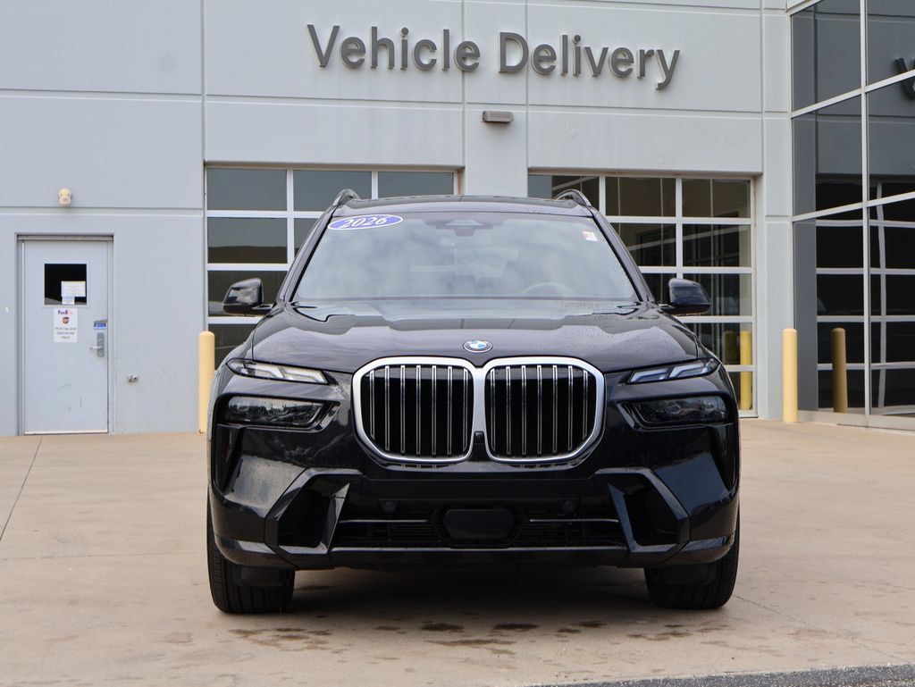 Used 2026 BMW X7 xDrive40i w/ Executive Package AWD/4WD image 2