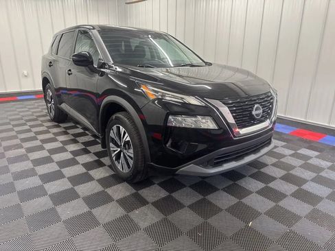 Used 2023 Nissan Rogue SV AWD/4WD image 2