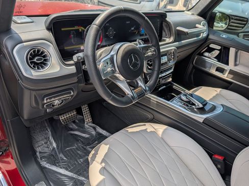 Certified 2022 Mercedes-Benz G 63 AMG 4MATIC image 15
