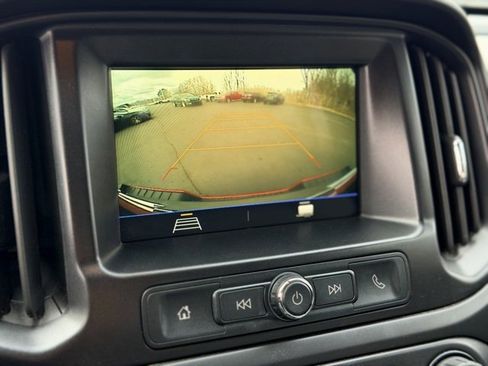 Used 2019 Chevrolet Colorado W/T w/ Custom Special Edition image 11