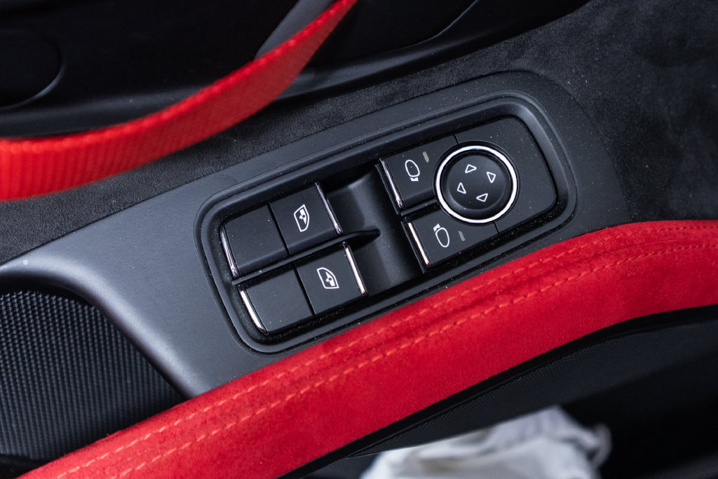 Certified 2018 Porsche 911 GT2 RS RWD image 42