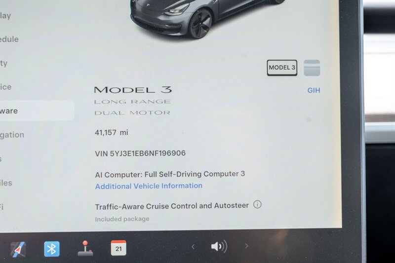 Used 2022 Tesla Model 3 Long Range AWD/4WD image 13
