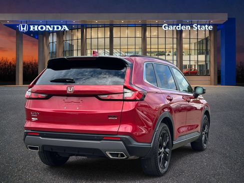 Certified 2023 Honda CR-V Sport Touring image 3
