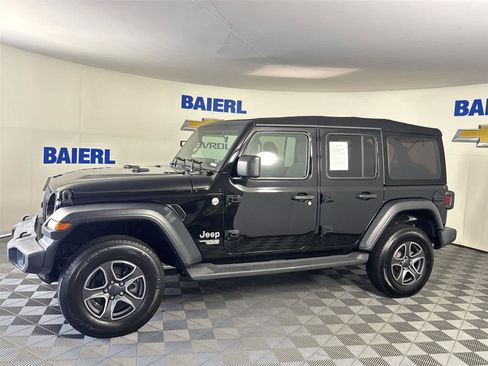 Used 2020 Jeep Wrangler Unlimited Sport S AWD/4WD image 2