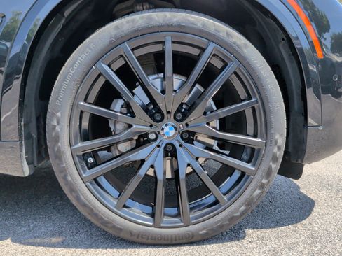 Used 2021 BMW X5 sDrive40i w/ M Sport Package RWD image 13